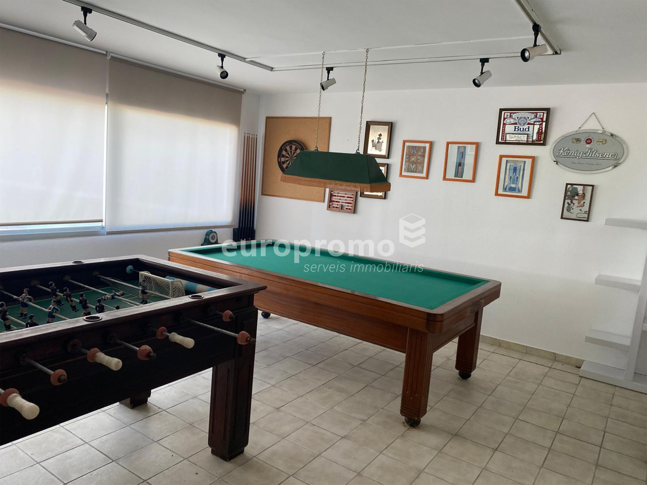 Espectacular casa de lujo situada en Canet d'Adri!!